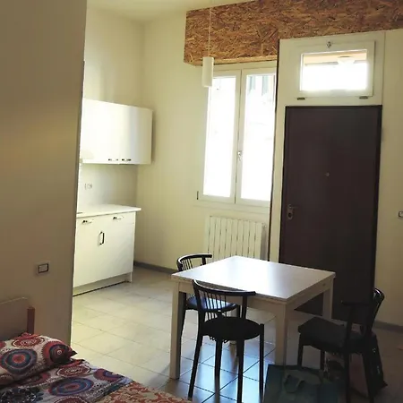 White Monolocale Apartmán Boloňa